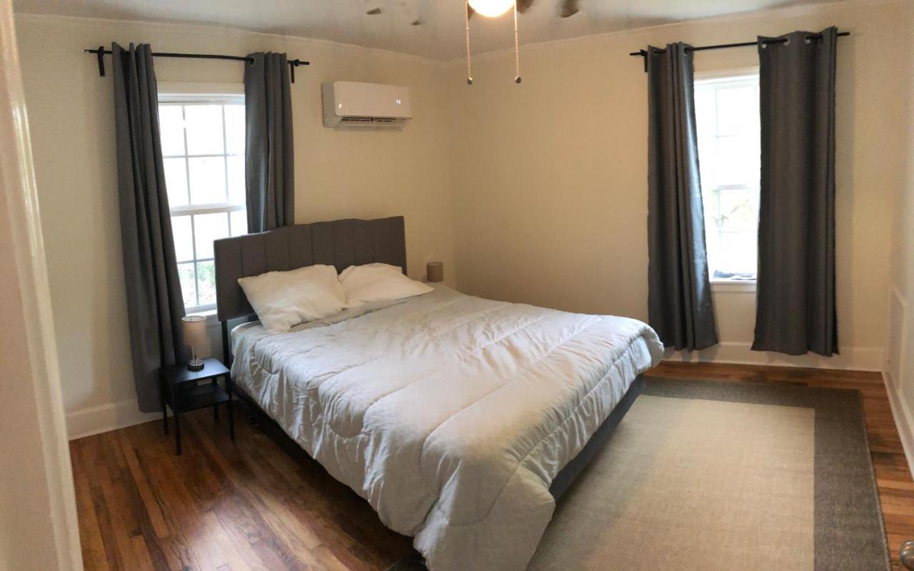 Renovated Space Close To Downtown - A Durham Luaran gambar
