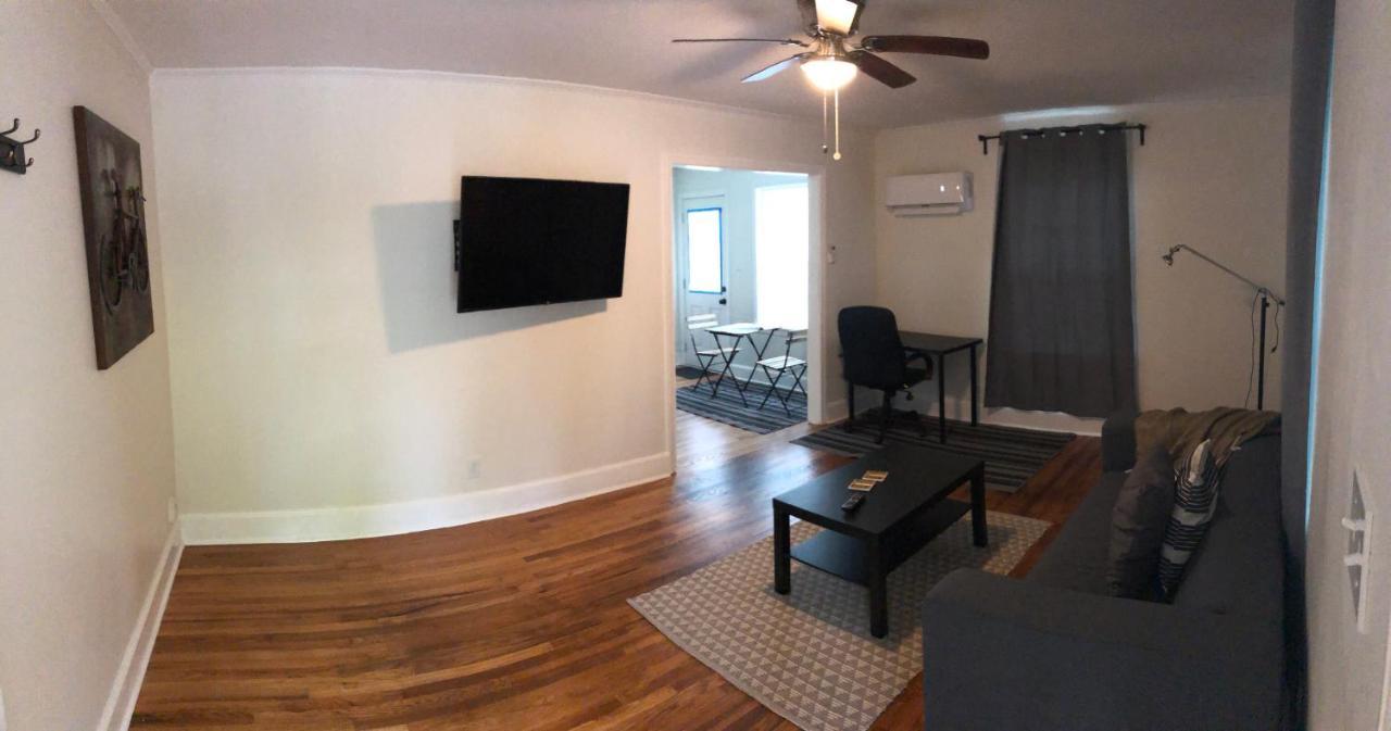Renovated Space Close To Downtown - A Durham Luaran gambar